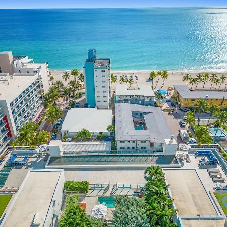 Apartment With Bay View Balcony - Pool - Up To 6 - Gym Hollywood Ngoại thất bức ảnh