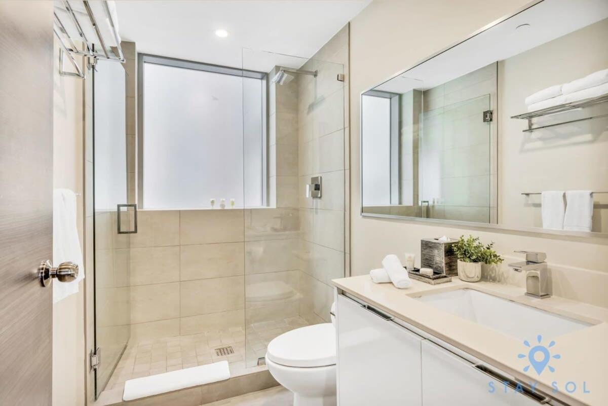 Apartment With Bay View Balcony - Pool - Up To 6 - Gym Hollywood Ngoại thất bức ảnh