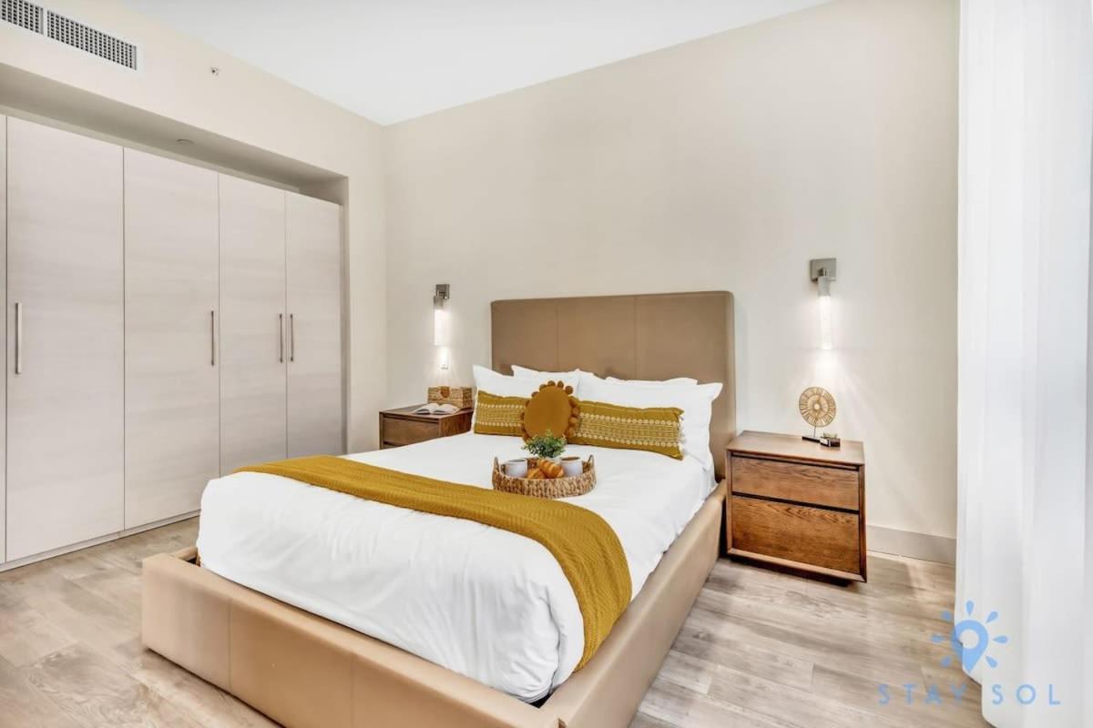 Apartment With Bay View Balcony - Pool - Up To 6 - Gym Hollywood Ngoại thất bức ảnh