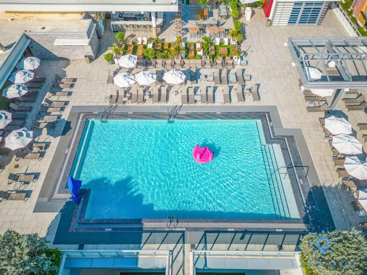 Apartment With Bay View Balcony - Pool - Up To 6 - Gym Hollywood Ngoại thất bức ảnh