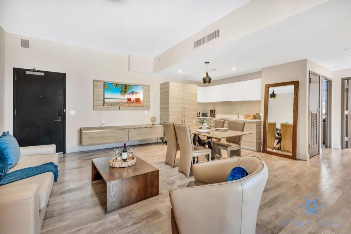 Apartment With Bay View Balcony - Pool - Up To 6 - Gym Hollywood Ngoại thất bức ảnh