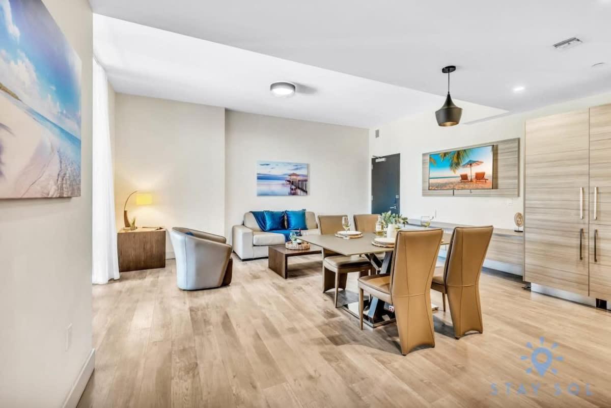Apartment With Bay View Balcony - Pool - Up To 6 - Gym Hollywood Ngoại thất bức ảnh